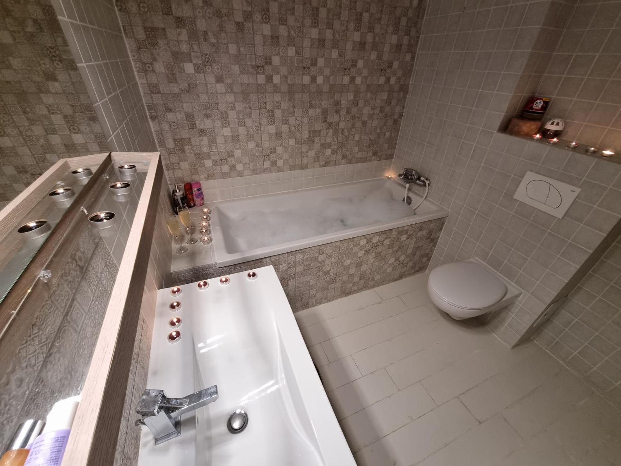 Park Residence 5, 2 Bedroom Apartment Bucharest Exterior photo