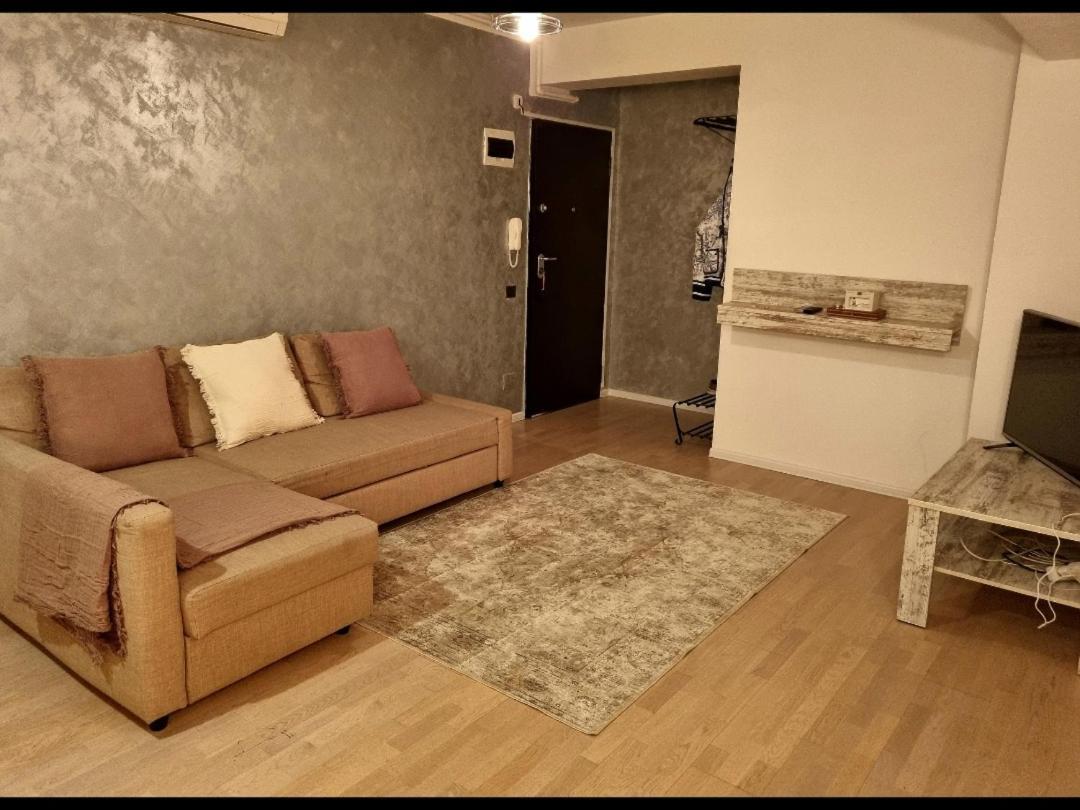 Park Residence 5, 2 Bedroom Apartment Bucharest Exterior photo